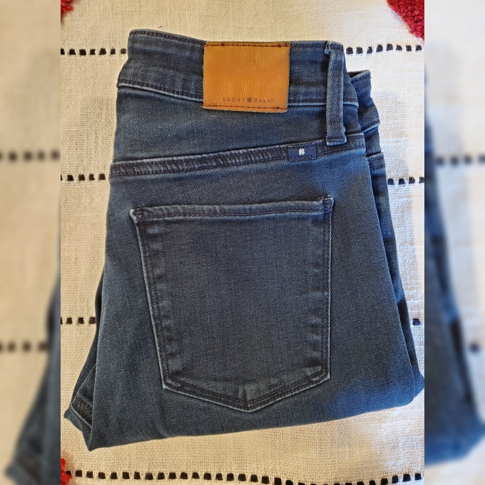 Hayden Skinny Jeans - Size 28